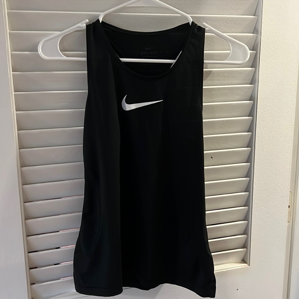 girls Nike running tank top